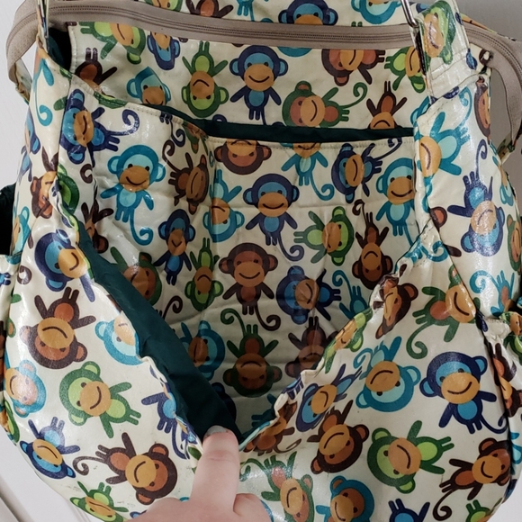 GIANT Diaper bag. Monkey pattern - Picture 8 of 10